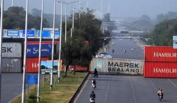اسلام آباد میں ریڈ زون سیل، غزہ مارچ کے پیش نظر سیکیورٹی ہائی الرٹ، حکومت کا جماعت اسلامی سے رابطہ