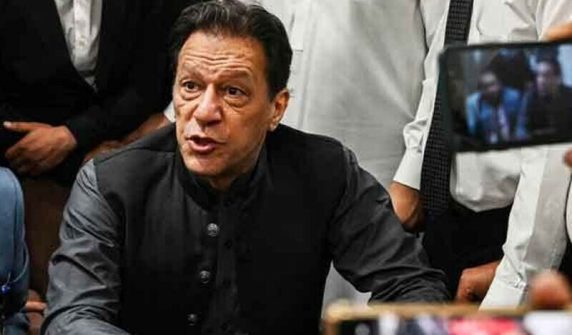 ملک اور عوام کو اسٹیبلشمنٹ اور پی ٹی آئی دونوں کی ضرورت ہے:عمران خان