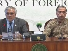 بھارت اپنے شہریوں اور سکھوں کو نشانہ بنا کر پاکستان کیخلاف محاذ بنانا چاہتا ہے، اسحاق ڈار
