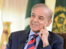 عمران خان کے خلاف 10 ارب ہرجانہ کیس وزیراعظم شہباز شریف کی ویڈیو لنک پر پیشی، عدالت میں جرح