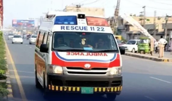 نوشہرہ میں زہریلی مٹھائی کھانے سے تین بچے جاں بحق، ماں کی حالت نازک