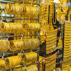 پاکستان میں سونے کی قیمت میں نمایاں کمی