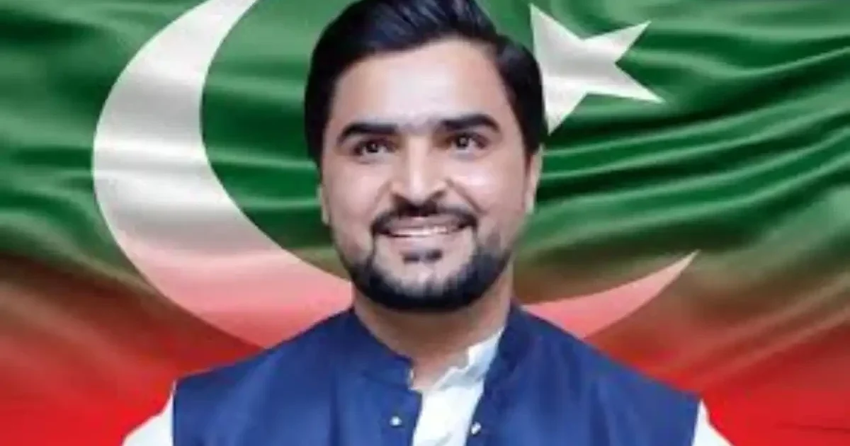 پی ٹی آئی رہنما میاں عباد فاروق کوٹ لکھپت جیل سے رہا، کارکنوں کا پرجوش استقبال