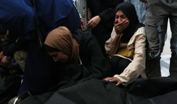 اسرائیل کی امن معاہدے کی پھر خلاف ورزی، 120 میزائل حملے، 98 فلسطینی شہید