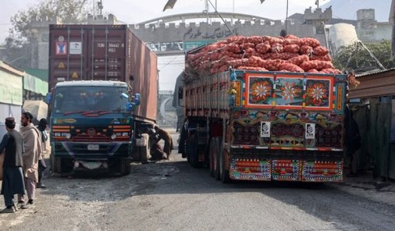 افغان طالبان اور پاکستان کے درمیان تنازع، افغان تاجروں کو بھاری نقصان