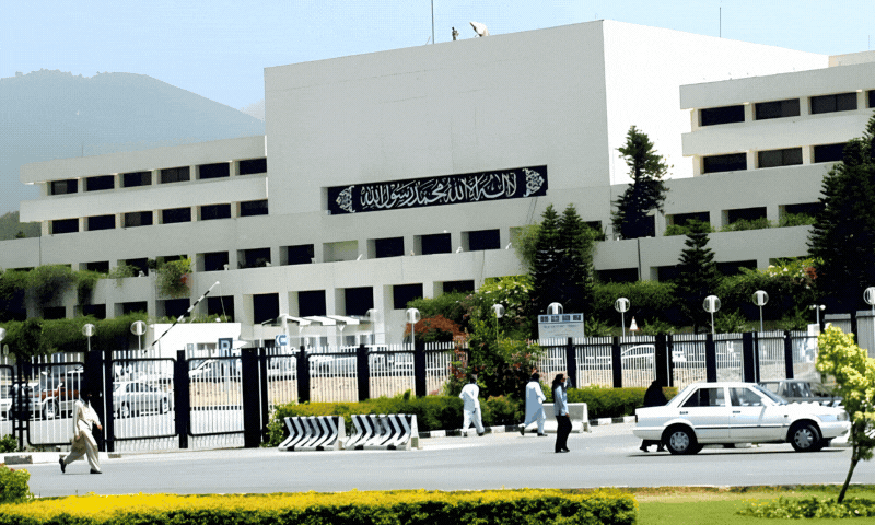 27ویں آئینی ترمیم کا مجوزہ ڈرافٹ تیار، وفاقی حکومت نے آئین کے پانچ آرٹیکلز میں تبدیلیوں کی تجویز دے دی