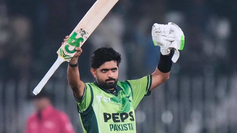 بابر اعظم کی ون ڈے میں دو سال بعد سنچری، کئی اعزاز اپنے نام کر لئے