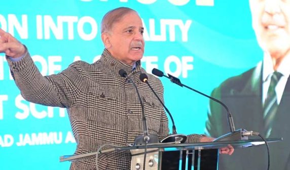 بھارت کو جنگ میں زوردار تھپڑ رسید کیا، معاشی میدان میں بھی فتح ملے گی وزیراعظم