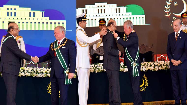 صدر مملکت نے اردن کے شاہ عبداللہ دوم کو اعلیٰ ترین سول ایوارڈ سے نواز دیا
