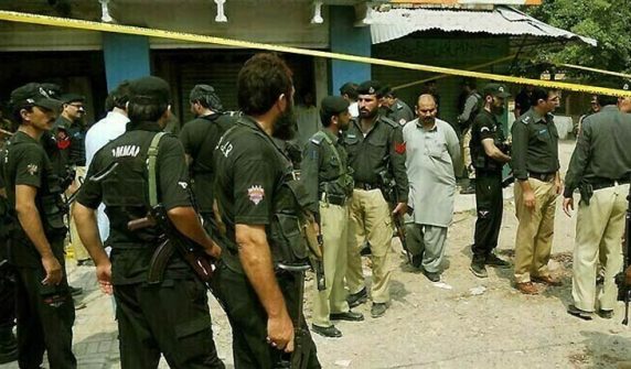 صوابی پولیس مقابلے میں دو دہشت گرد ہلاک، ہینڈ گرنیڈ و اسلحہ برآمد