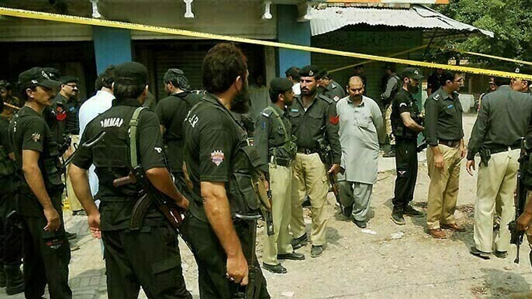 صوابی پولیس مقابلے میں دو دہشت گرد ہلاک، ہینڈ گرنیڈ و اسلحہ برآمد