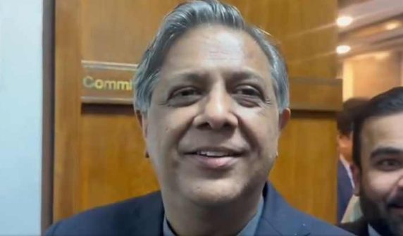 مشترکہ پارلیمانی کمیٹی نے آئینی ترمیم کا ڈرافٹ منظور کرلیا اعظم نذیرتارڑ