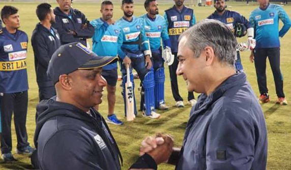 وزیر داخلہ و چیئرمین پی سی بی محسن نقوی کا پنڈی اسٹیڈیم کا دورہ، سری لنکن ٹیم سے ملاقات