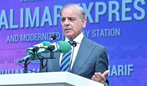 وزیراعظم نے شالیمار ایکسپریس کی اپ گریڈیشن کے بعد افتتاح کردیا