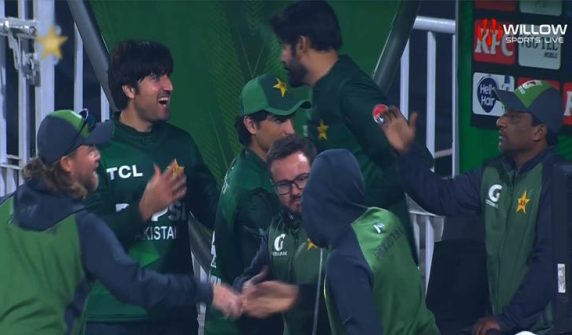 ٹی 20 سیریزقومی ٹیم کی ایونٹ میں مسلسل تیسری کامیابی، زمبابوے کو69 رنز سے شکست