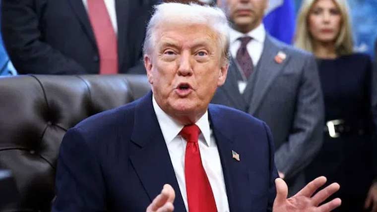 پاکستان اور بھارت ایٹمی ہتھیار نکال رہے تھے، میں نے جنگ رکوائی ٹرمپ