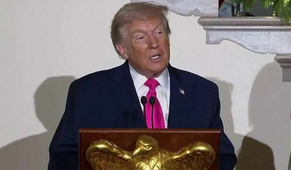 سڈنی میں حملہ آور کو روکنے والا شخص بہادر اور قابل احترام ہے، امریکی صدر