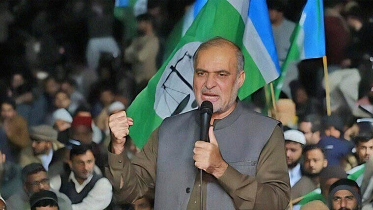 ملک سے باہر جانا مسائل کا حل نہیں، حامی تیار کرنے اور نظام بدلنا ہے حافظ نعیم