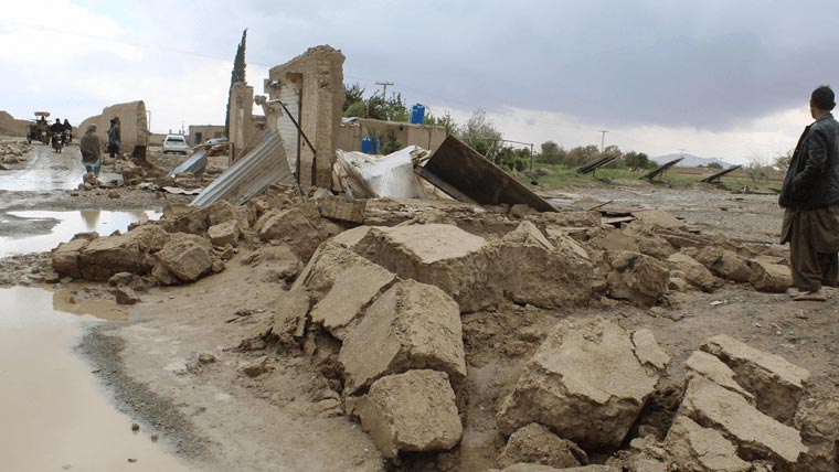 ملک کے مختلف حصوں میں بارش اور برفباری، سردی کی شدت میں اضافہ