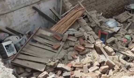 ننکانہ صاحب خستہ حال مکان کی چھت گرنے سے 2 بچے جاں بحق، 4 افراد زخمی