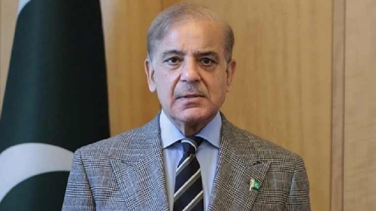 وزیراعظم شہباز شریف لندن سے وطن واپس پہنچ گئے