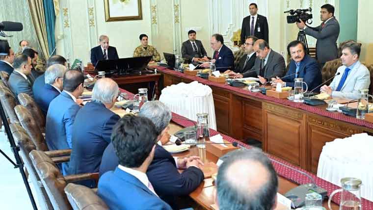 پی آئی اے کی بڈنگ 23 دسمبر کو ہو گی شہباز شریف