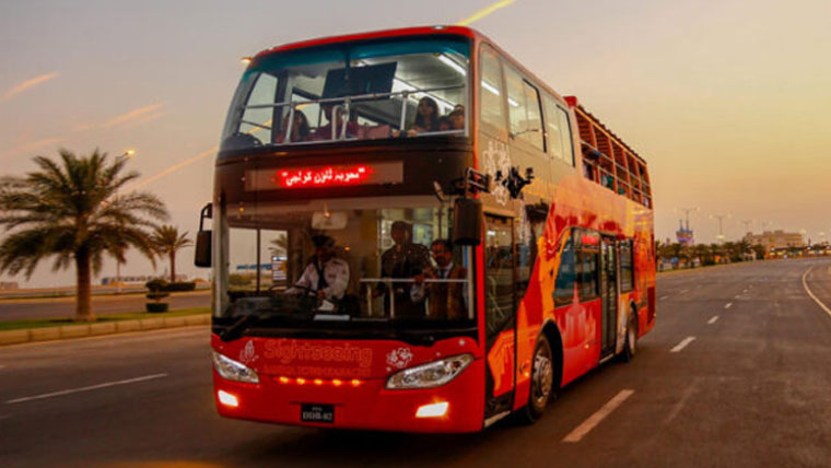 کراچی میں ڈبل ڈیکر بس سروس کا آغاز، شرجیل میمن نے افتتاح کیا