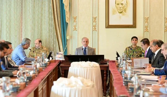 ایران اور امریکا کے اٹکے ہوئے معاملات حل کروانے کی کوششیں کررہے ہیں، وزیراعظم