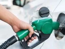 حکومت نے پیٹرول اور ڈیزل کی قیمتوں میں بڑا اضافہ کردیا