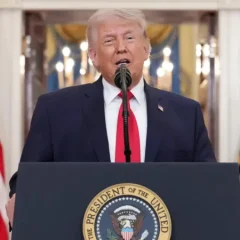 آبنائے ہرمز کی ناکہ بندی، ایران کو ٹول دینے والے جہازوں کو گزرنے کی اجازت نہیں ہوگی، ڈونلڈ ٹرمپ