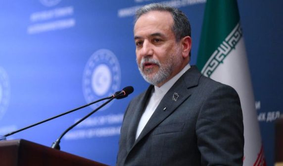 یو اے ای ایران مخالف کارروائیوں میں براہ راست ملوث تھا: عباس عراقچی